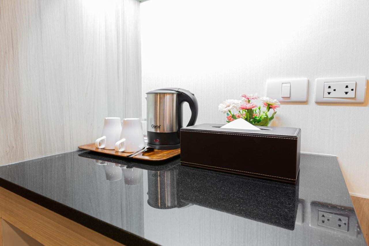 Khách sạn Leela Orchid Bangkok